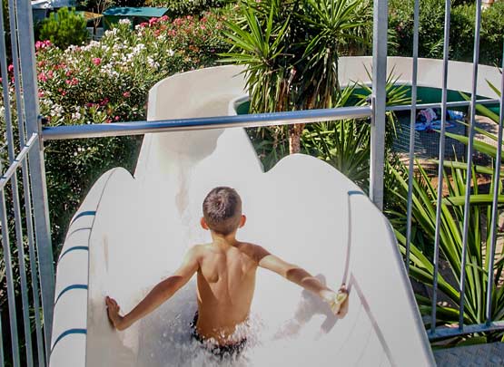 Camping 5 étoiles avec tobboggan Argelès sur mer